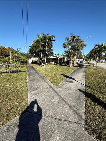 185 E 20th St, Hialeah, FL 33010
