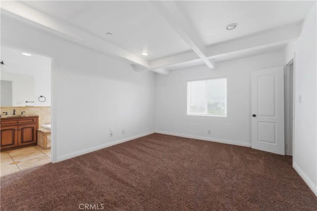 5211 Calatrana Drive, Woodland Hills, CA 91364