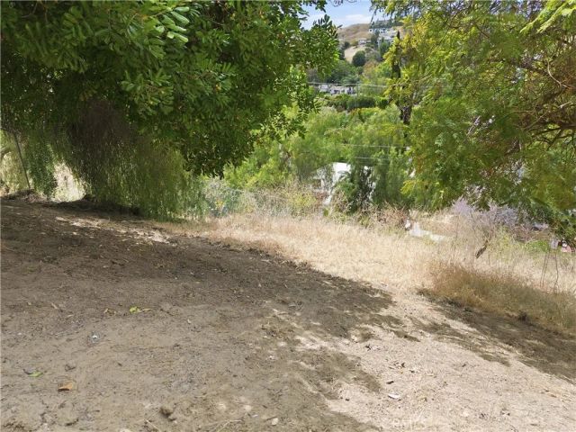 5211 Calatrana Drive, Woodland Hills, CA 91364