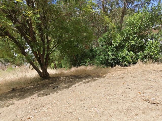 5211 Calatrana Drive, Woodland Hills, CA 91364
