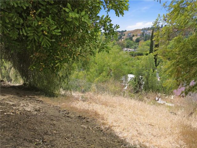 5211 Calatrana Drive, Woodland Hills, CA 91364
