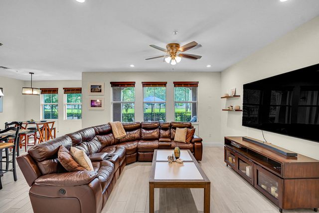 3162 NW 124th Way, Sunrise, FL 33323