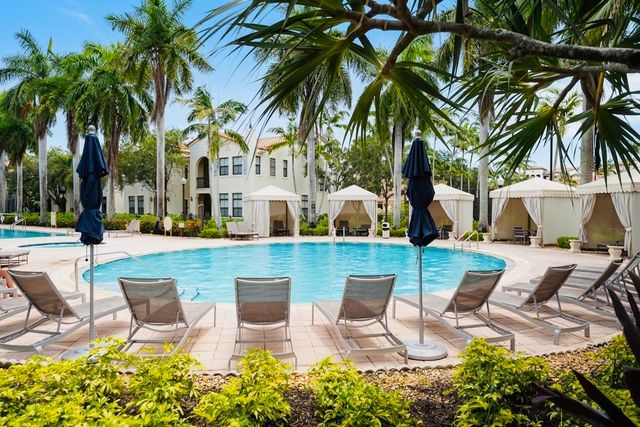 3162 NW 124th Way, Sunrise, FL 33323