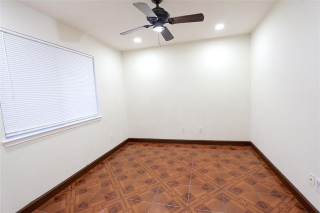 4823 Canyon Blanco Drive, Houston, TX 77045