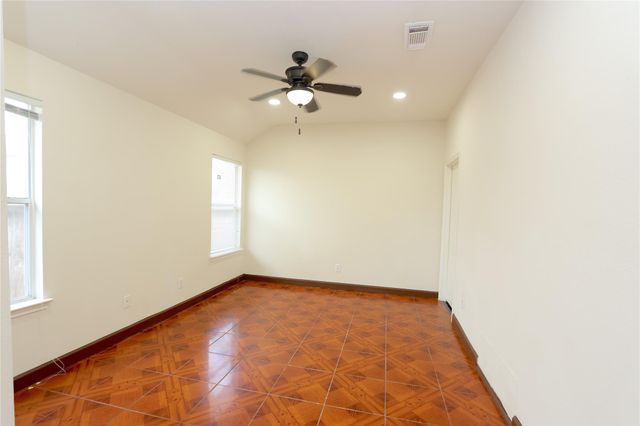 4823 Canyon Blanco Drive, Houston, TX 77045