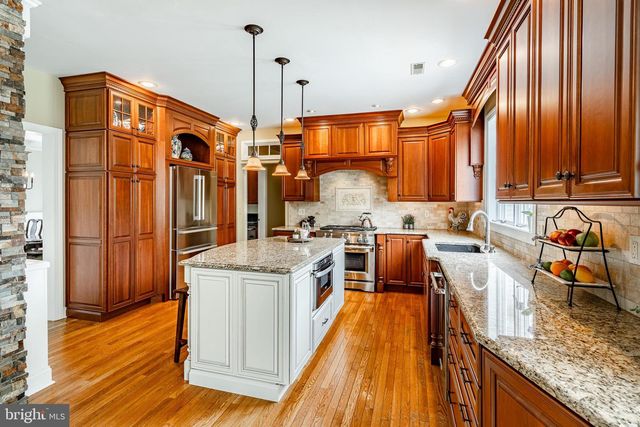 5 COUNTRY RUN, Thornton, PA 19373