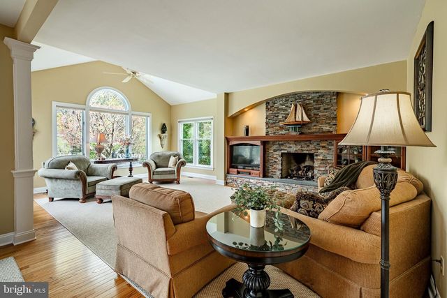 5 COUNTRY RUN, Thornton, PA 19373