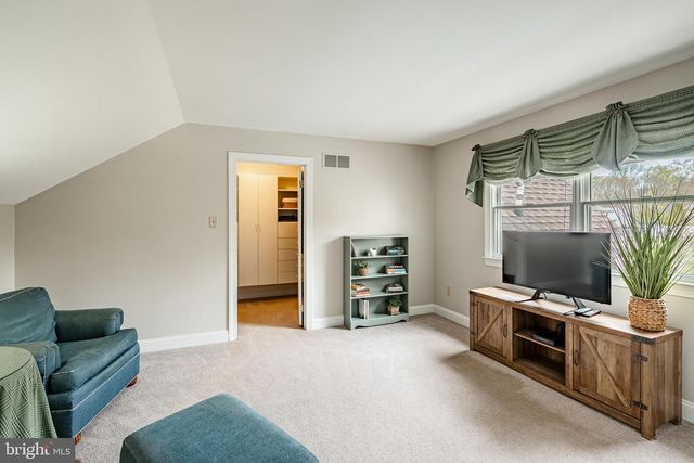 5 COUNTRY RUN, Thornton, PA 19373