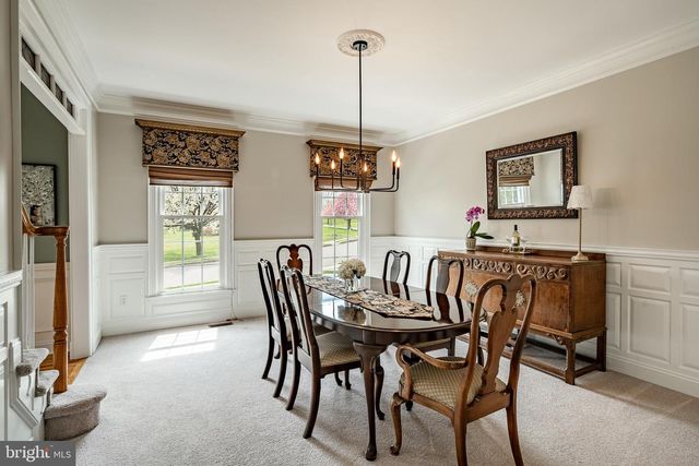 5 COUNTRY RUN, Thornton, PA 19373