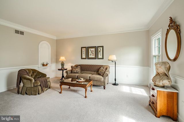 5 COUNTRY RUN, Thornton, PA 19373