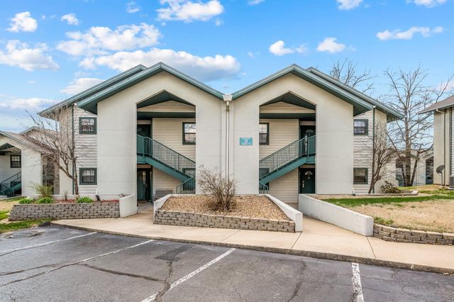 2700 Green Mountain Drive 213, Branson, MO 65616