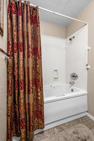 2700 Green Mountain Drive 213, Branson, MO 65616