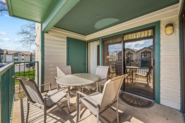2700 Green Mountain Drive 213, Branson, MO 65616