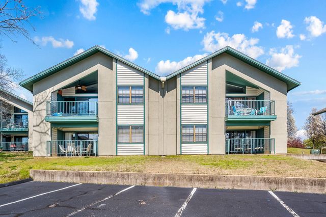 2700 Green Mountain Drive 213, Branson, MO 65616