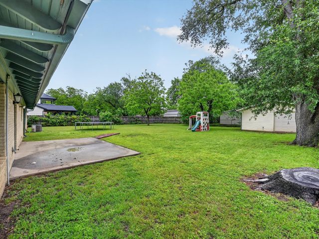 720 Alsue Street, Fort Worth, TX 76140