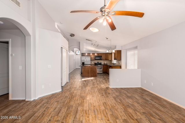 18624 N 2ND Avenue, Phoenix, AZ 85027