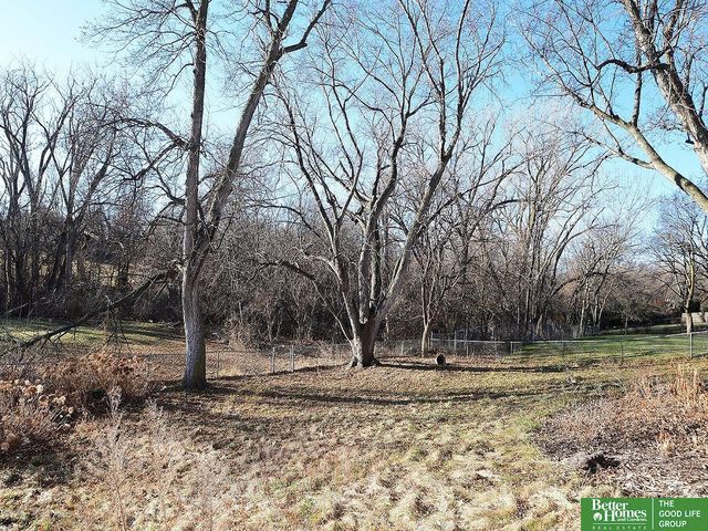 12033 Farnam Street, Omaha, NE 68154