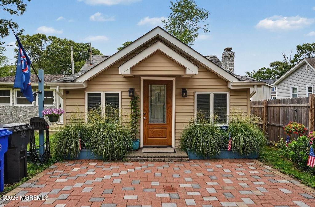 2314 Adams Avenue, Toms River, NJ 08753