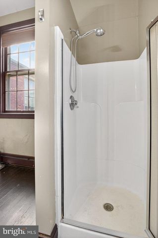 22 S 2ND ST, Columbia, PA 17512