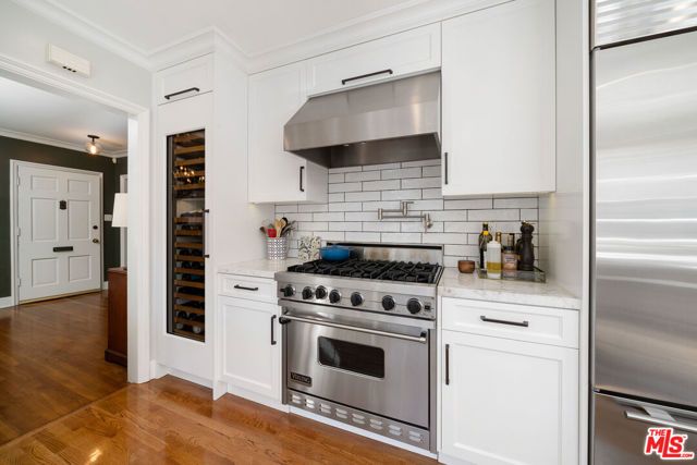 2130 Kelton Avenue, Los Angeles, CA 90025