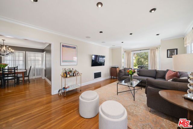 2130 Kelton Avenue, Los Angeles, CA 90025