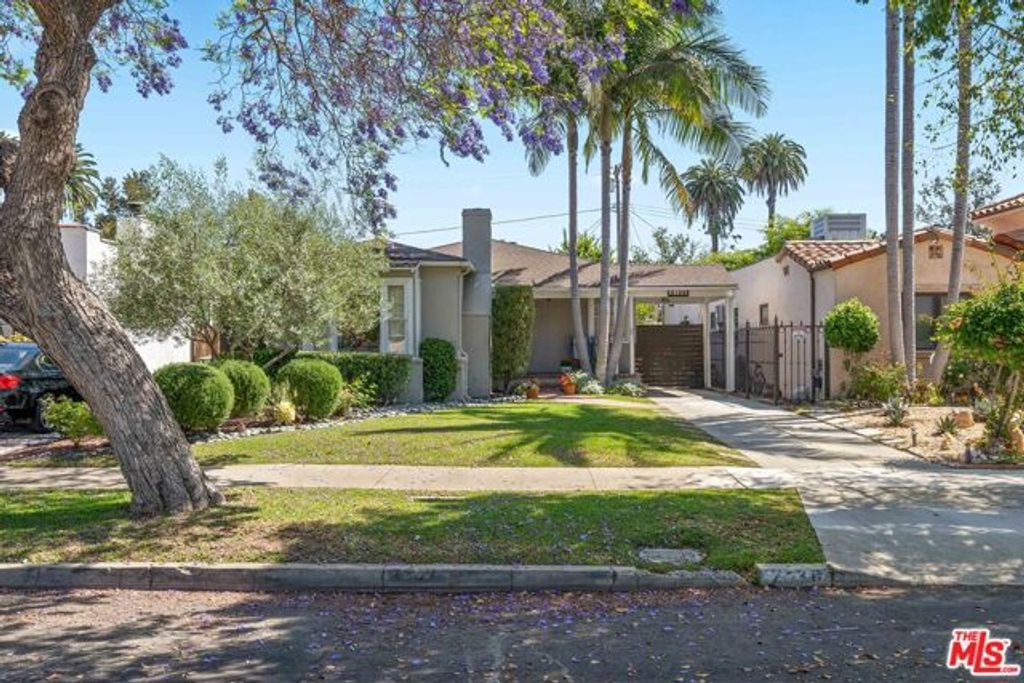 2130 Kelton Avenue, Los Angeles, CA 90025