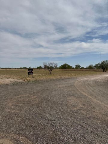 4001 Adrian Street, Lubbock, TX 79415