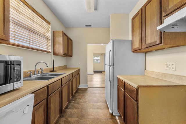 921 SE Nassau Avenue, Stuart, FL 34994