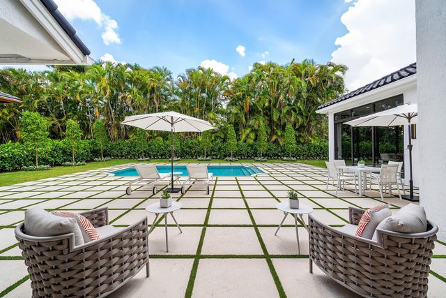 7028 Mandarin Drive, Boca Raton, FL 33433