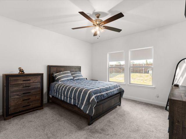 2101 Briarwood Drive, Bridgeport, TX 76426