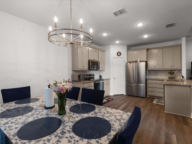 2101 Briarwood Drive, Bridgeport, TX 76426