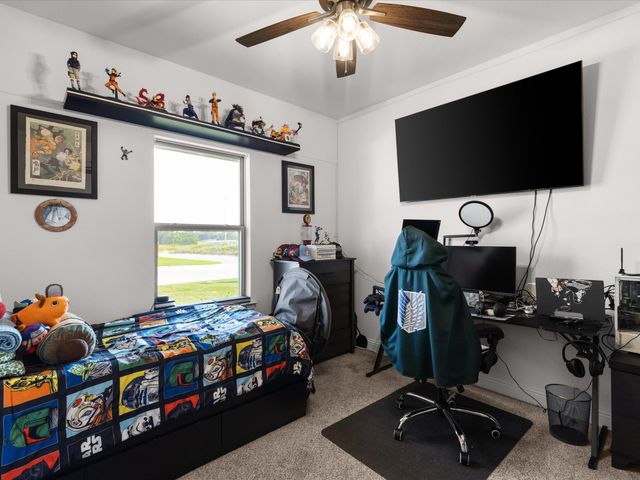 2101 Briarwood Drive, Bridgeport, TX 76426
