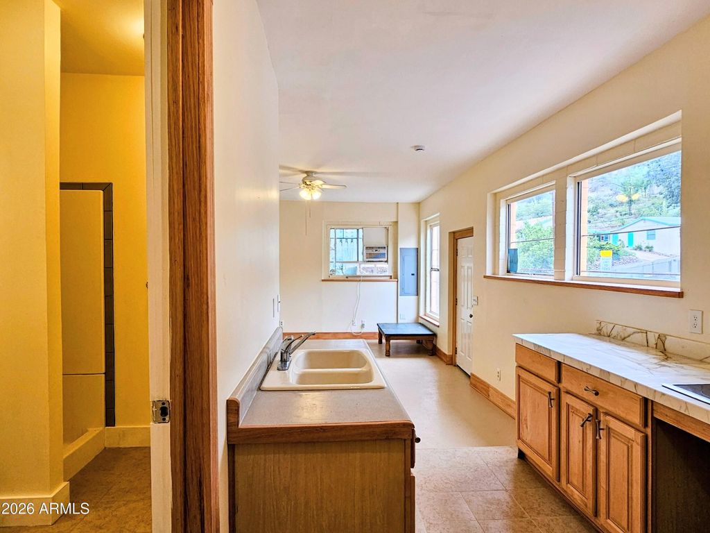 Image 10 of property listing at 729 TOMBSTONE Canyon, Bisbee, AZ 85603
