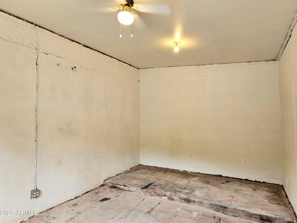 Image 13 of property listing at 729 TOMBSTONE Canyon, Bisbee, AZ 85603