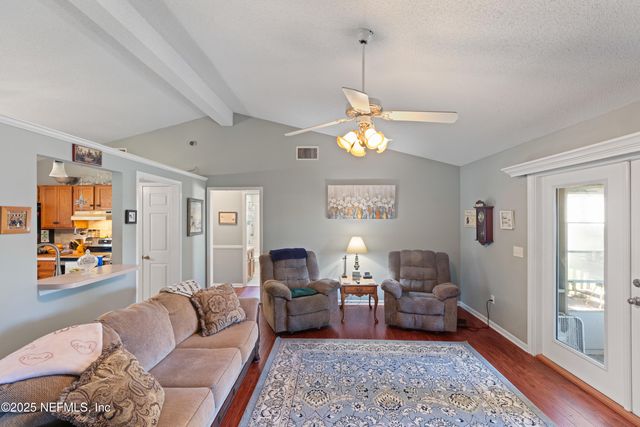 967 W MISTY MOUNTAIN Drive, Jacksonville, FL 32225