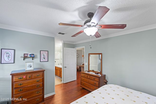 967 W MISTY MOUNTAIN Drive, Jacksonville, FL 32225