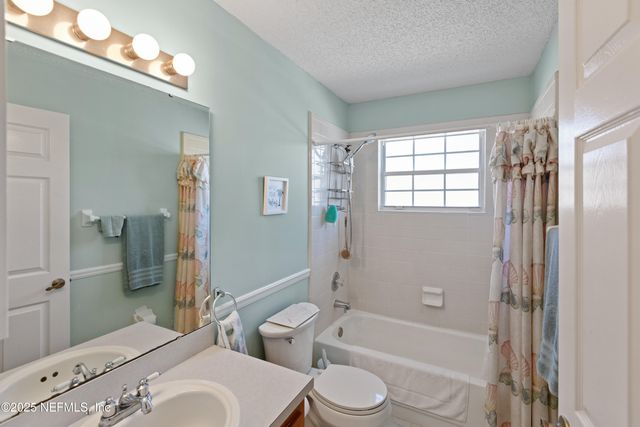 967 W MISTY MOUNTAIN Drive, Jacksonville, FL 32225