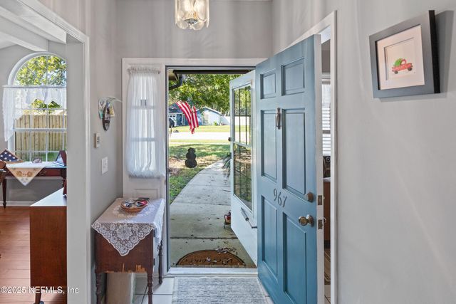 967 W MISTY MOUNTAIN Drive, Jacksonville, FL 32225