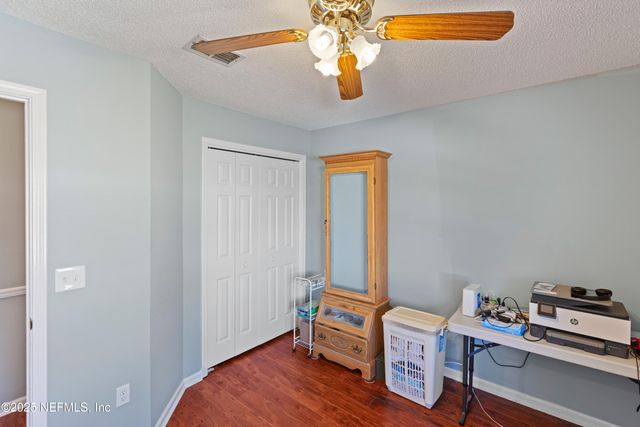 967 W MISTY MOUNTAIN Drive, Jacksonville, FL 32225