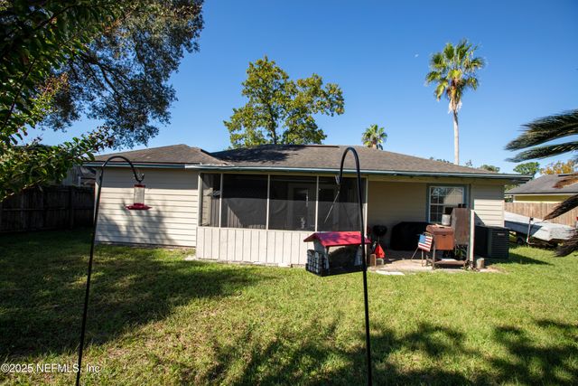 967 W MISTY MOUNTAIN Drive, Jacksonville, FL 32225