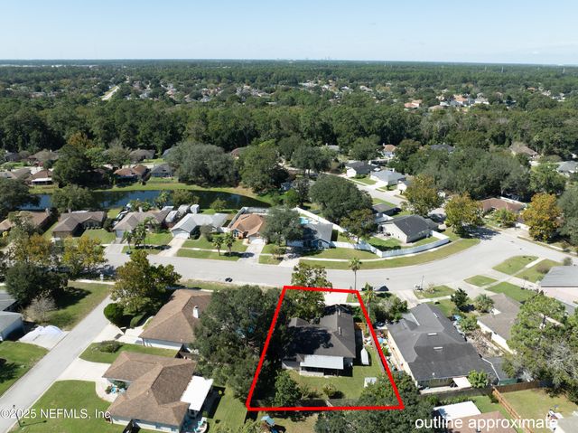 967 W MISTY MOUNTAIN Drive, Jacksonville, FL 32225