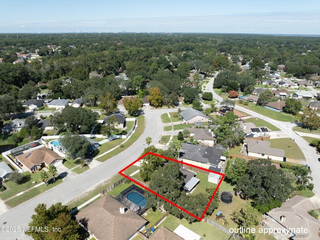 967 W MISTY MOUNTAIN Drive, Jacksonville, FL 32225