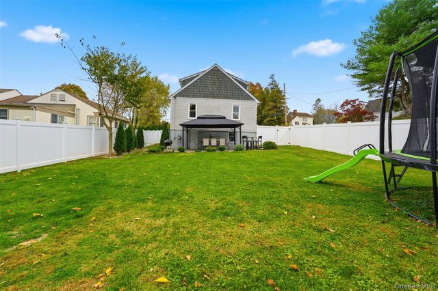 20 Shelley Avenue, Hartsdale, NY 10530