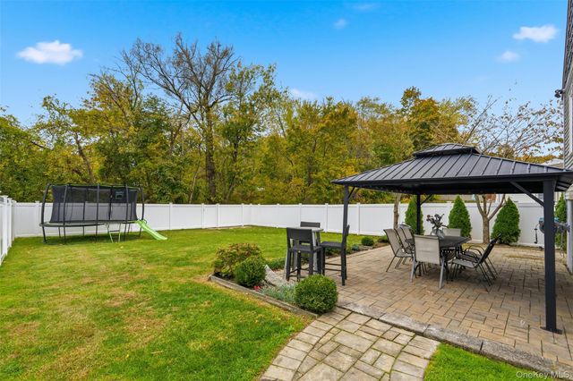 20 Shelley Avenue, Hartsdale, NY 10530