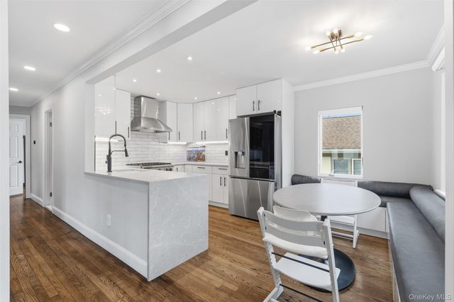 20 Shelley Avenue, Hartsdale, NY 10530