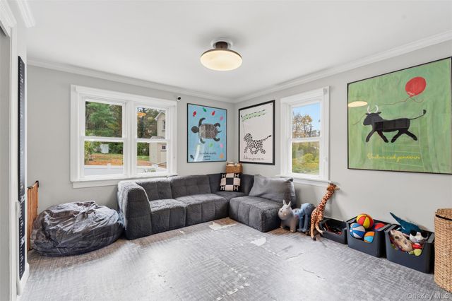 20 Shelley Avenue, Hartsdale, NY 10530