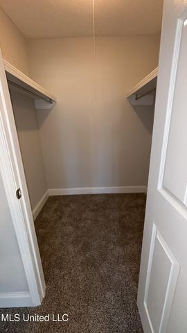 924 S College Street, Brandon, MS 39042