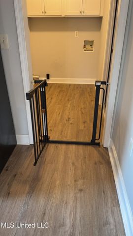 924 S College Street, Brandon, MS 39042