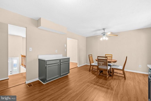 4004 HOBART CT, Springdale, MD 20774