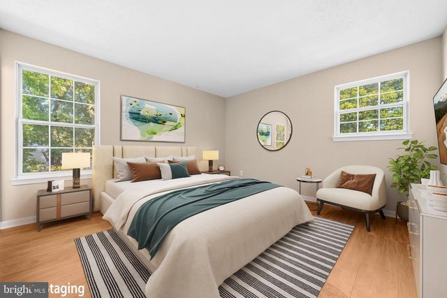 4004 HOBART CT, Springdale, MD 20774